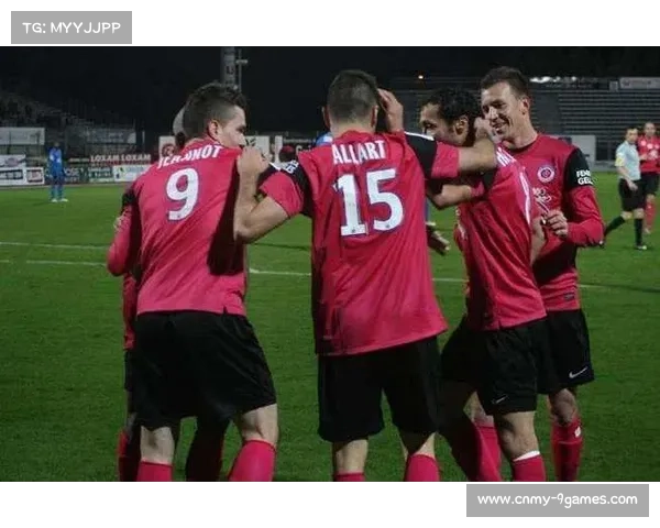 巴黎FC对阵欧塞尔,中游与垫底队攻防数据对比 巴黎FC对阵欧塞尔,中游与垫底队攻防数据对比